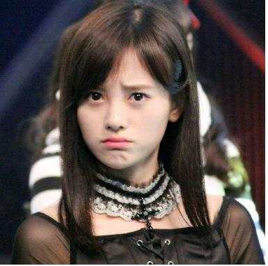 19岁关晓彤与大3岁鞠婧祎同框, 四千年美女被