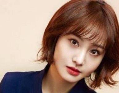 郑爽将出演《我的父亲母亲》穿着花棉袄的她还