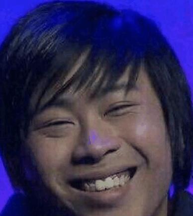 lol五五开遭"道德绑架"认怂,网友:"卢本伟牛逼"浪得虚名!