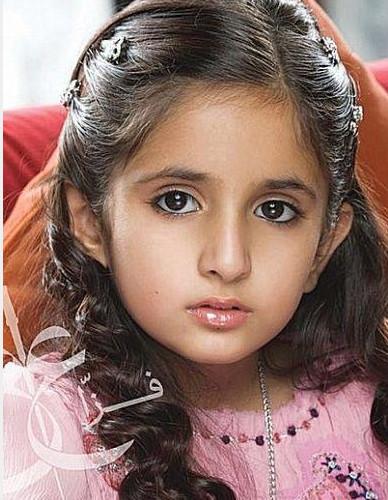 迪拜公主们的颜值我是服气的用惊为天人来形容一点都不为过