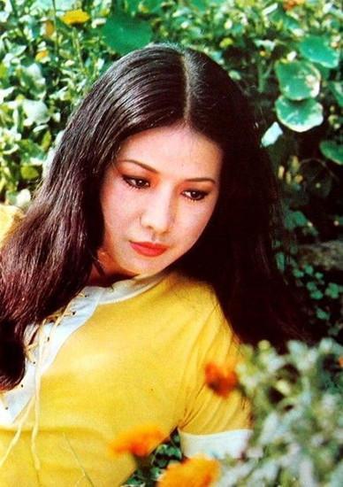 邵氏影星井莉去世早期10张照片曝光才发现她有多美