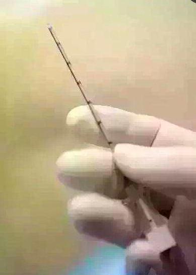 那么,剖腹产麻醉的针头为什么要这么"壮观"才行呢?