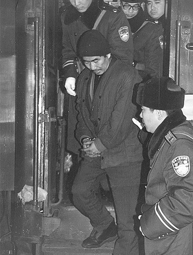 宗立勇,1964年出生在北京,外号叫"东城老七",1993年,他揣着发财梦,以