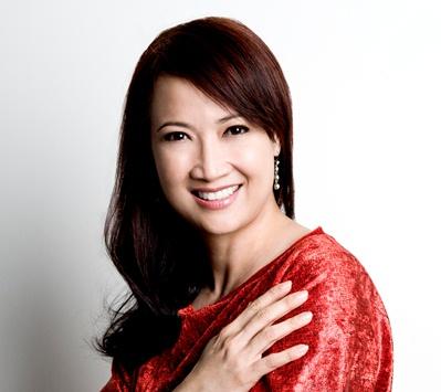 新加坡演员洪慧芳演技精湛,戏路宽广不论是时装或古装都胜任有余