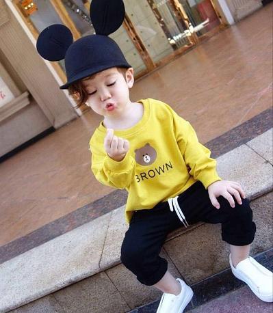 周嘉诚近照,一个被当做女孩养大的男孩,人气最