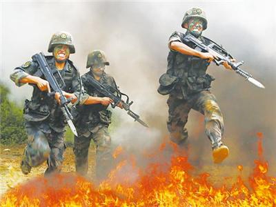 解放军:不是钱的事 国家有难分分钟杀敌