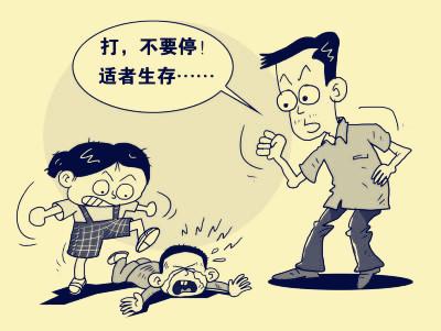 这些孩子最让人烦,父母却说孩子小,就是没家教!