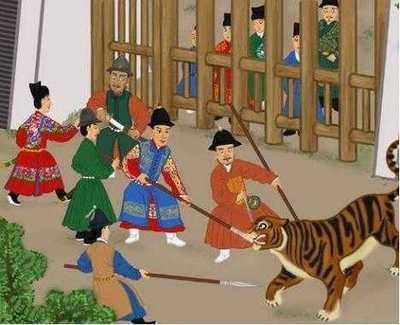 在明武宗时期,曾经在北京城内建有很多"虎房","豹房",根据史料记载:"