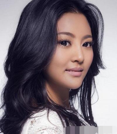 今天小编整理了一波来自贵州的美女明星,快来看看有没有你喜欢的吧.