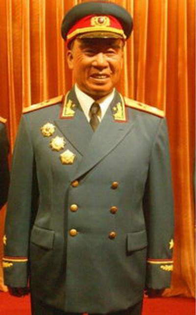 他身为正国级干部, 每个月工资只有404元, 临终