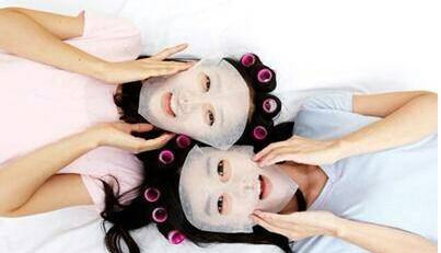 长痘痘期间可以敷面膜吗?