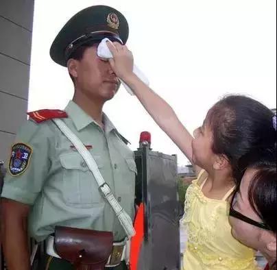 当你想把孩子塞回去的时候,看看这个