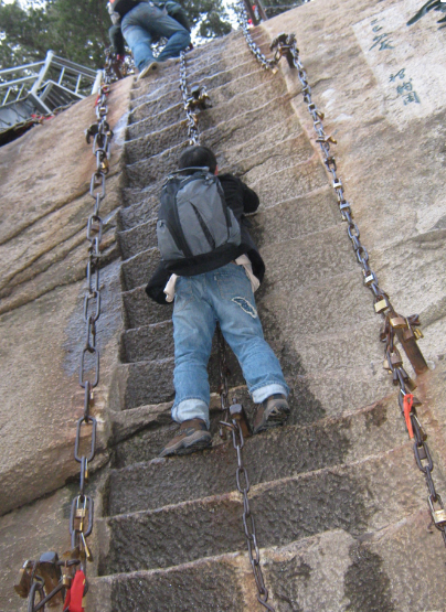 自古华山一条道,体验华山的各种险