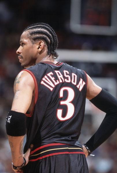 艾弗森生涯10大经典战役,全明星赛率队21分逆转,决赛斗ok取胜