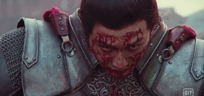 他中箭之后的这个眼神,是我一定要放出来给大家看一看的.