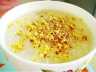 桂花银耳莲子羹,梨汤制作方法