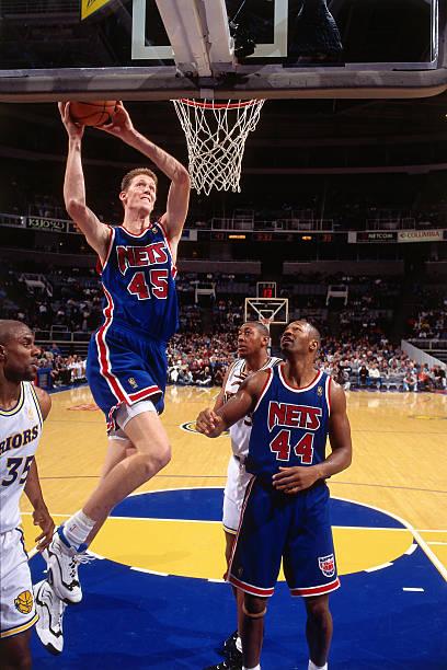 周琦模板大竹竿肖恩布拉德利的篮球生涯