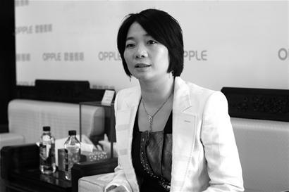 2008年6月"涌金系"的魏东意外过世后,决定由魏东配偶陈金霞为新任掌门