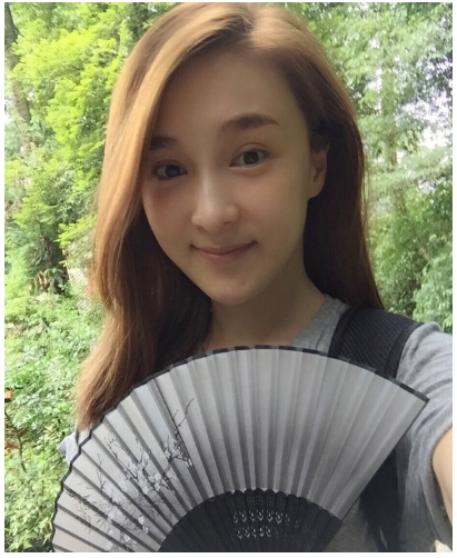 有的则因颜值,比如《情深深雨濛濛》时陆梦萍的扮演者乐珈彤就是其中