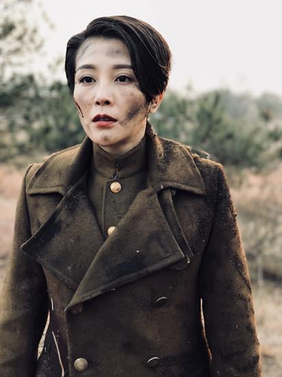 刘雨鑫锻刀3杀青挑战冷血女魔头演技炸裂