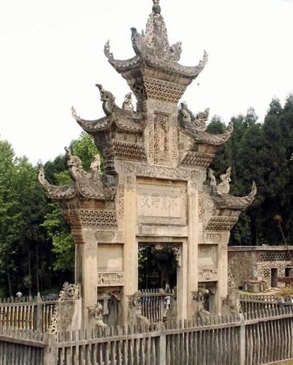 古代也有于欢,东汉有烈女为父报仇,官府为她刊石立碑,显其门闾|李寿