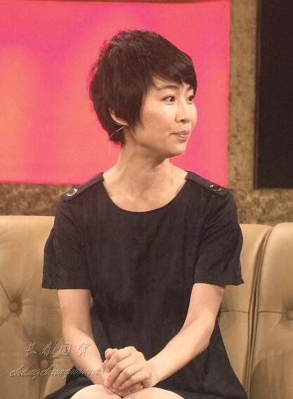 新闻主播康辉的妻子曝光 结婚18年恩爱如初