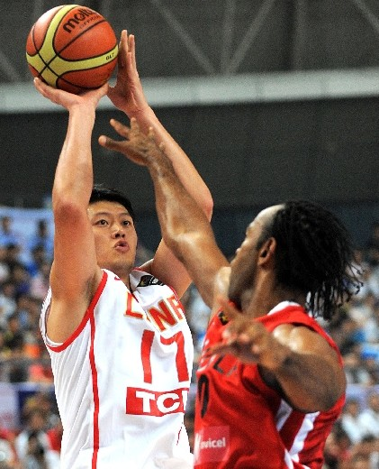 曾经莫科的出色表现得到了nba球探的关注,而且当时沈部男篮主教练