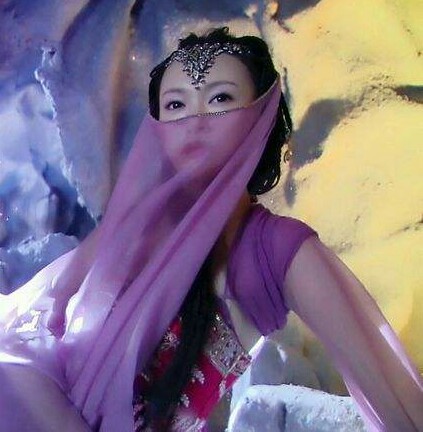 古装七大紫衣美女,杨幂赵丽颖前排,第一很不一般!