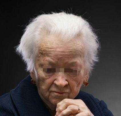 儿子欲偷母亲金手镯 被大火烧死 算命先生: 老太太命中有三口棺__财经