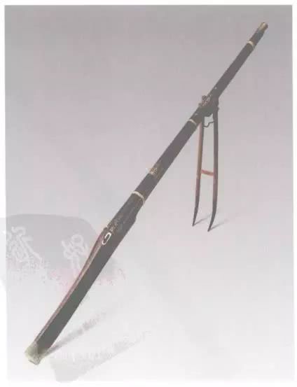 清代叉子枪鉴赏中国一款用到19世纪的火枪竟然源自印度