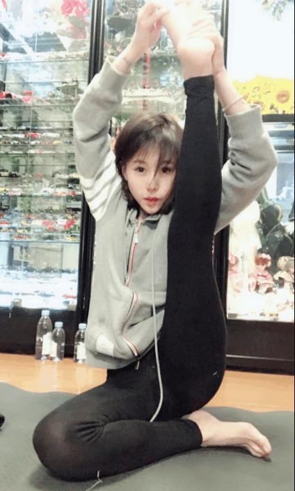 续周二珂之后, "三骚"卡卡喊话斗鱼: 想回家了!