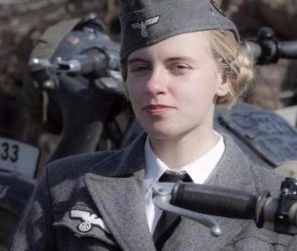 二战时的罕见老照片,真实的前线场景,最后一张让人震撼_新浪看点