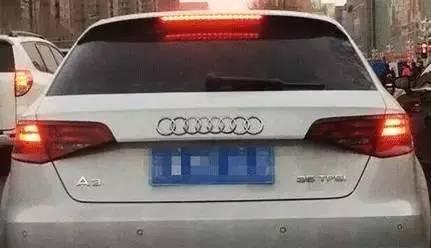 那些被车主玩坏的车标你们见过几个笑的我肚子疼