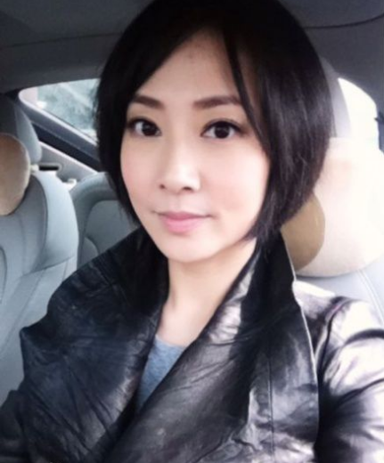 过去张茜演出的角色不是温柔小姐就是小美人,今次饰演一位超有霸气的