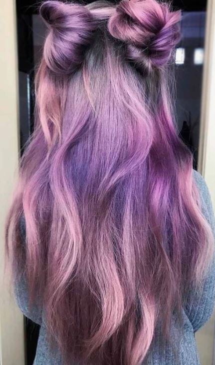 另一种不错的考虑,像是梅果般的色泽,在阳光下却能呈现出紫色的氛围