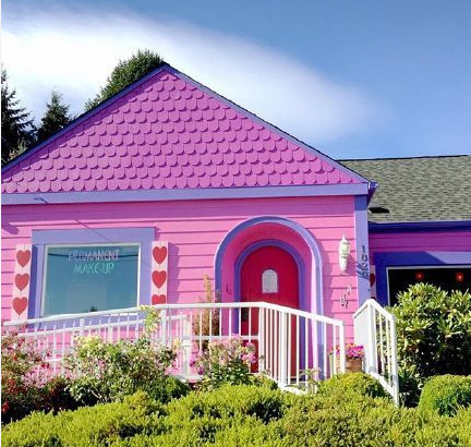 想和喜欢的人住在这样的彩色房子里面