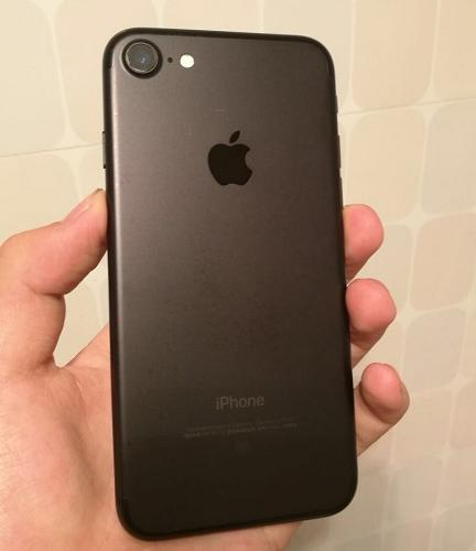 这下真的翻车了!3500块买iphone7,序列号显示"已更换"