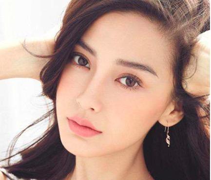 angelbaby 混血小美女baby的眼睛深邃迷人,完全美成仙了.