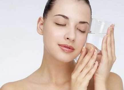 敏感肌肤脸颊发红发烫怎么快速退红呢?