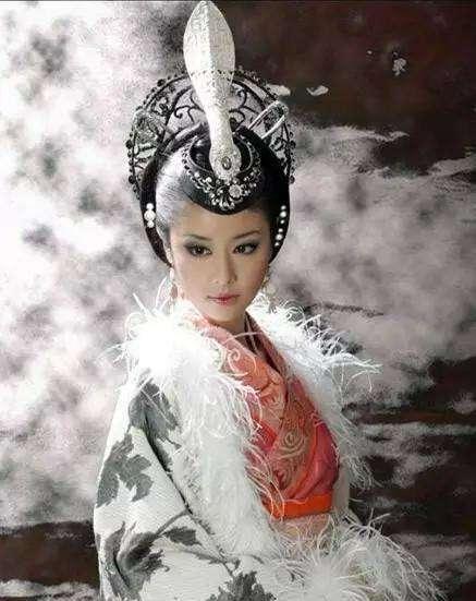 谁是你心中最美的苏妲已,是不是我们的素颜女神王丽坤?