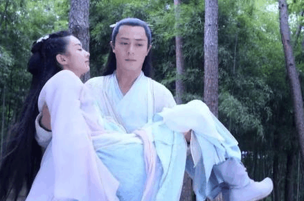 赵丽颖只有43公斤 男明星抱起来看着很重 霍建华给出答案