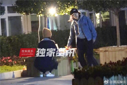 白百何要干啥?逛地摊买烟却因这个举动吓到网