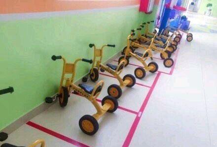 幼儿园也搞停车位小孩闹着要早起网友院长好高招