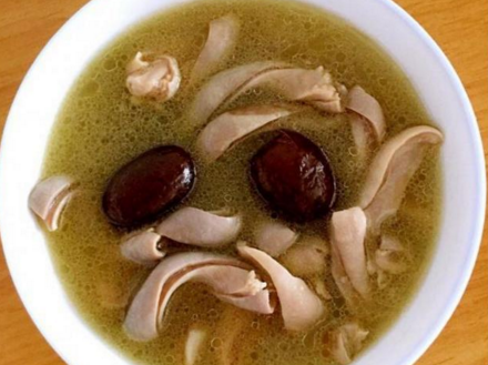 坐月子时候,我妈做的月子汤,每顿都不一样,小姑子甚是羡慕!