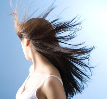 每天坚持这样做,十天头发飘逸又柔顺