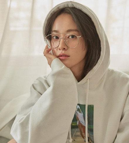 2018年的第一碗狗粮,权志龙和李珠妍恋爱了?