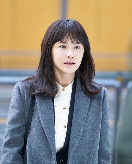 姜惠贞0104生日粗卡,帅气又优雅的女演员