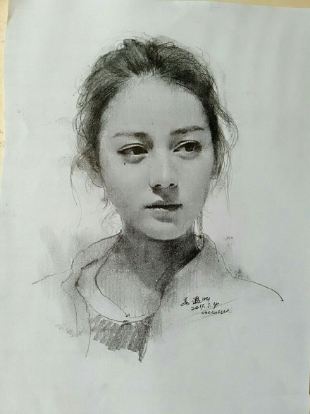 一位男粉丝画了好多迪丽热巴,每天看着迪丽热巴的感觉真好!