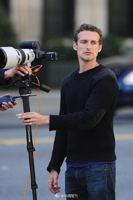 哈里王子订婚照超会撩,请来著名摄影师,却被胡歌刘雯抢了镜