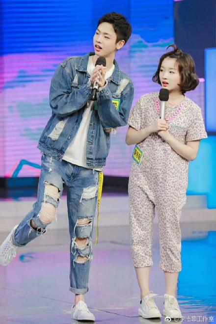 《大本营》新男主持有点帅,刘昊然的师弟,芒果台力捧